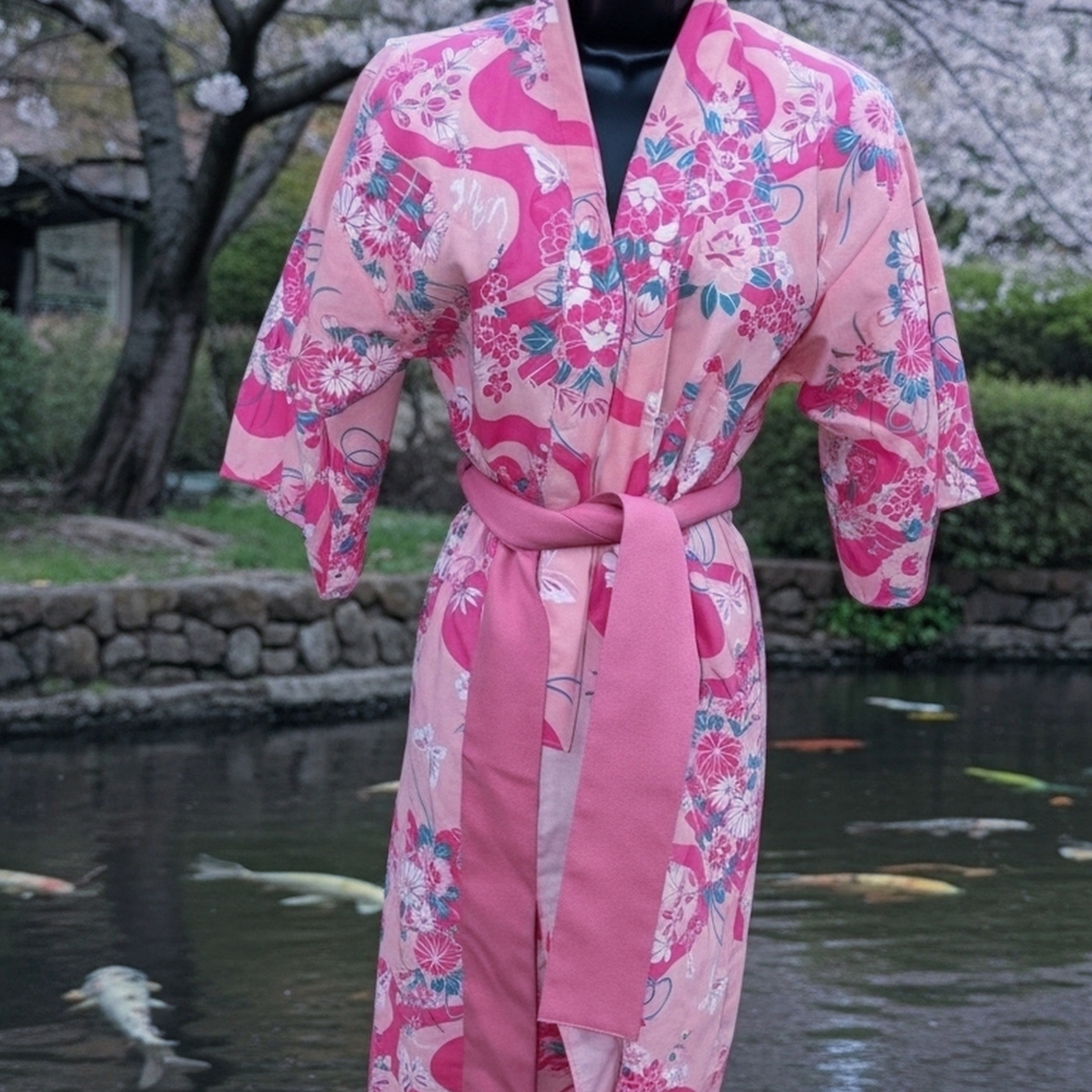 Midori Vibrant Pink Floral Yukata Kimono Robe